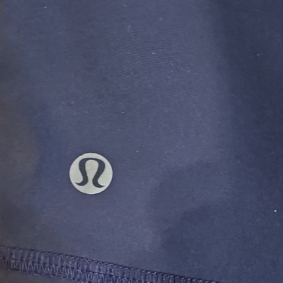 Lululemon Athletica Run Chase Me Navy Blue Skirt - Picture 5 of 11